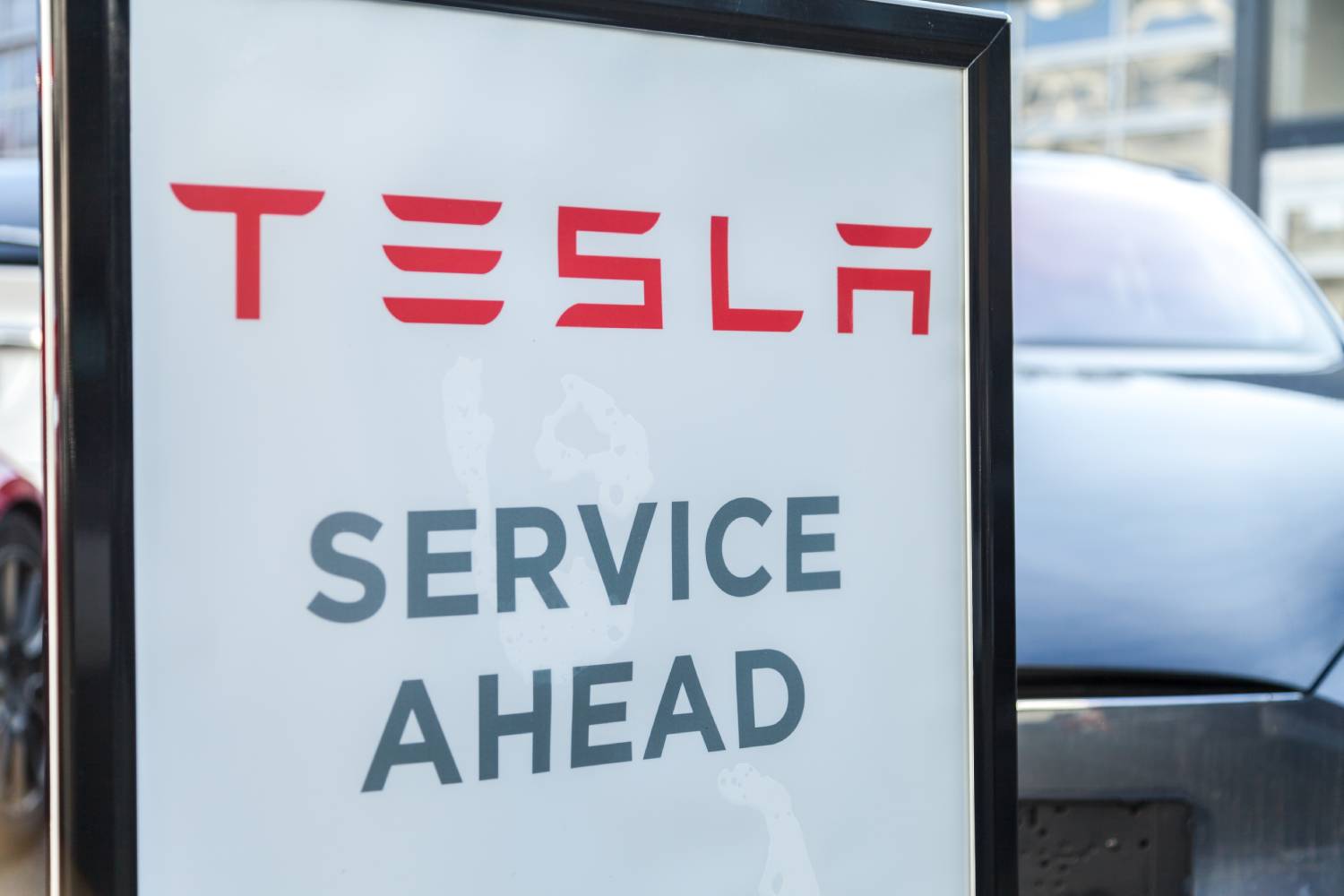 service Tesla Tässla Store